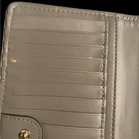 ♠️ Kate Spade Gray Pebble Leather Wallet - Picture 4 of 4